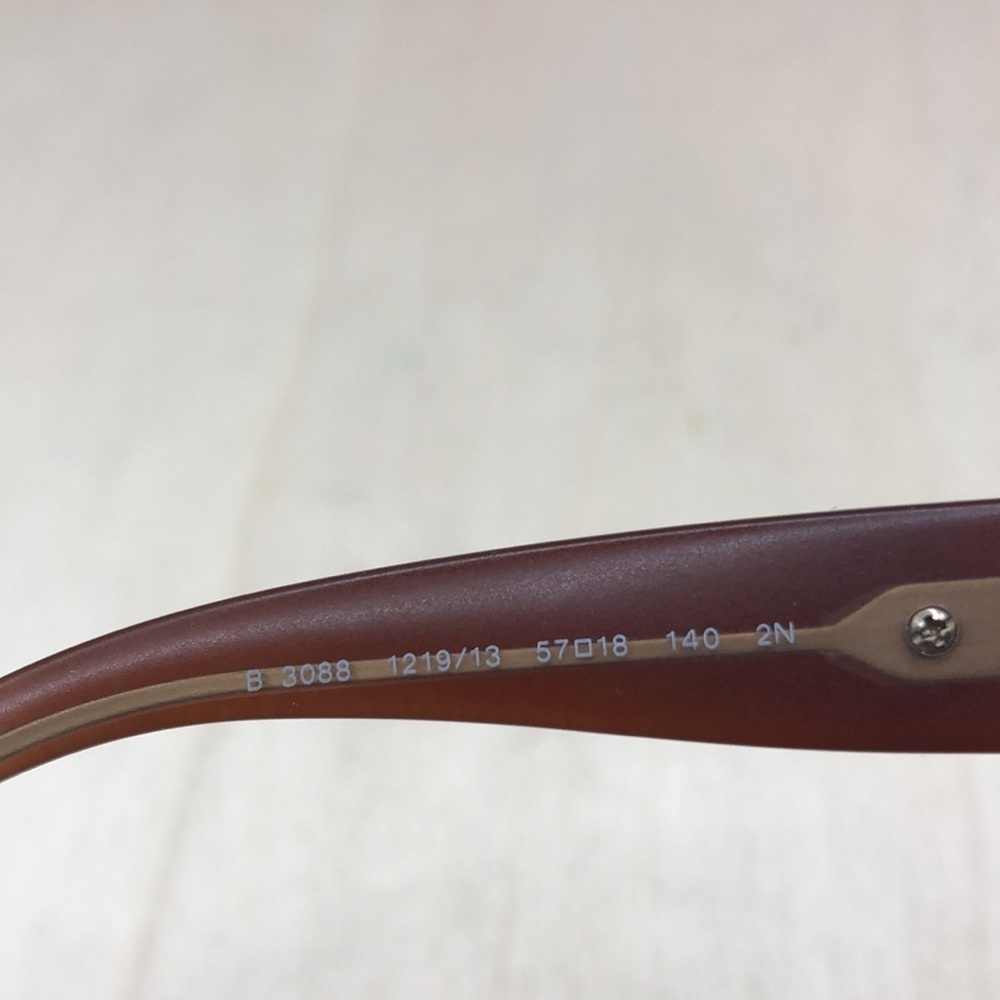 Burberry Sunglasses B 3088 Gradient Oversized Cat Eye - Picture 6 of 9